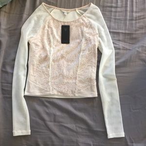 XS lace mix top from Guess